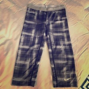 Nike Pro Combat compression leggings