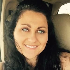 Meet your Posher, Stacey