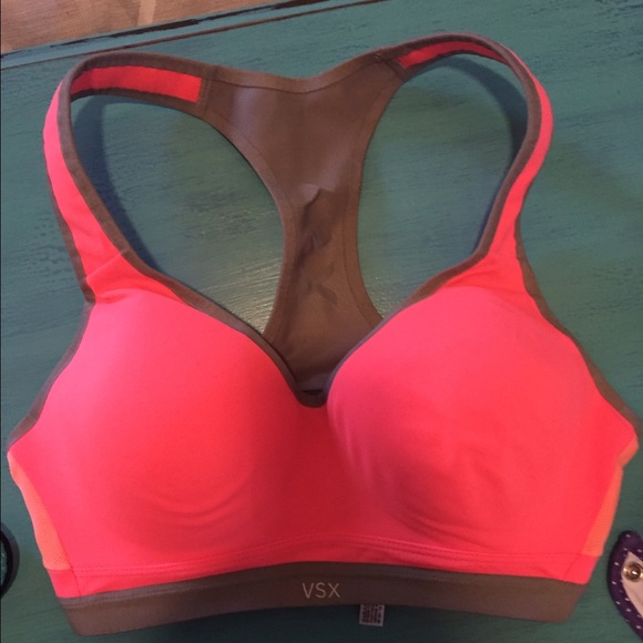VSX sports bra