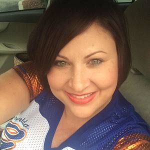 Meet your Posher, Stacy