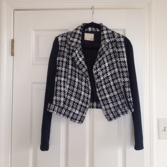 Black and white Moto tweet jacket.