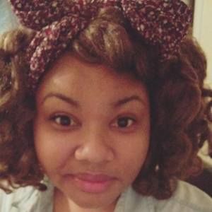 Meet your Posher, Desmine