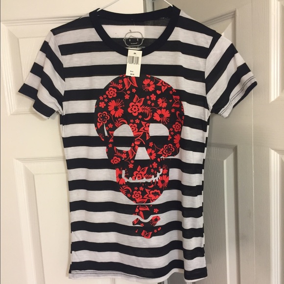 Goodie two sleeves t-shirt NWT