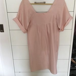 Silk dress with large sleeves