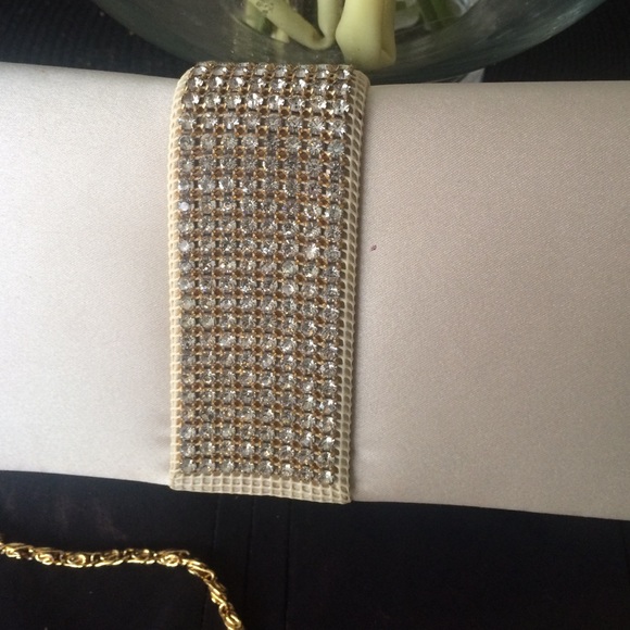 Cream Bling Clutch nwot - Picture 2 of 4