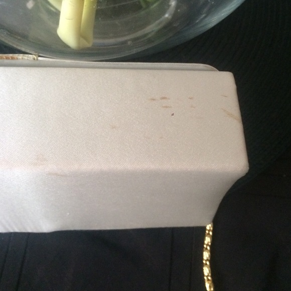 Cream Bling Clutch nwot - Picture 4 of 4