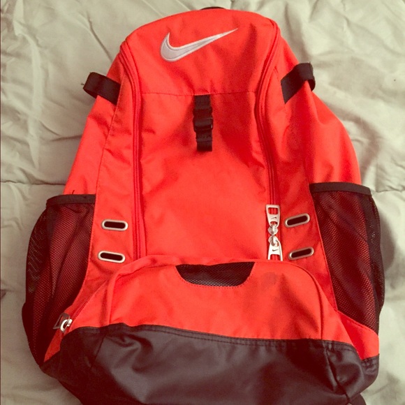 orange nike bag