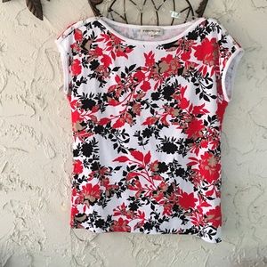 Pretty pattern cotton top