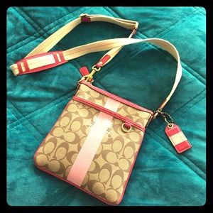 Coach side strap purse