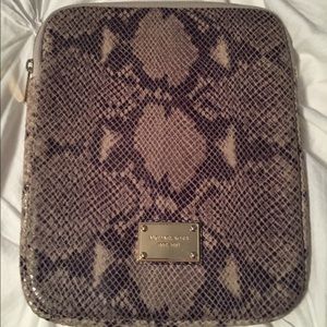 Micheal Kors IPad case