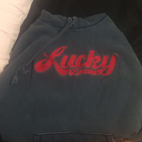 Lucky brand sweatshirt