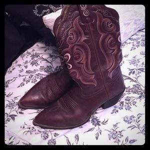 Tony Lama pointed toe boots