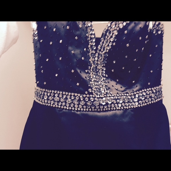 Sheri Hill design formal gown - Picture 4 of 5