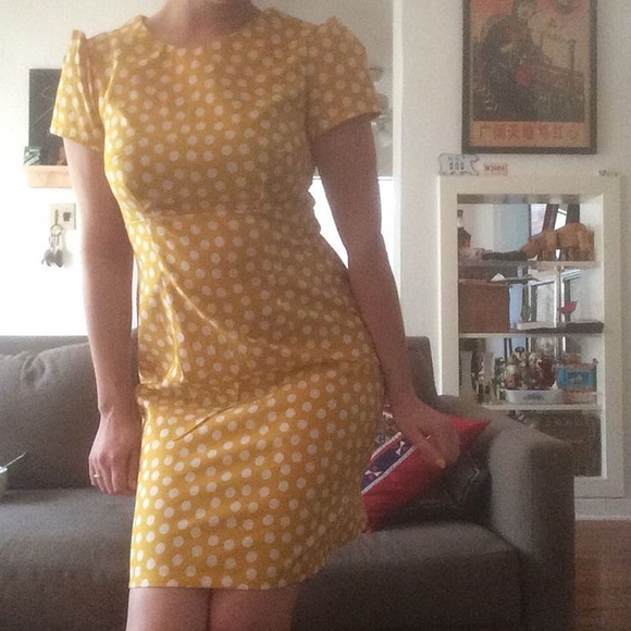 Meet your Posher, Christina - Picture 2 of 4