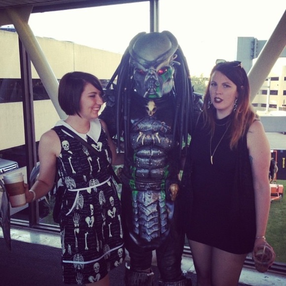 Meet your Posher, Christina - Picture 4 of 4