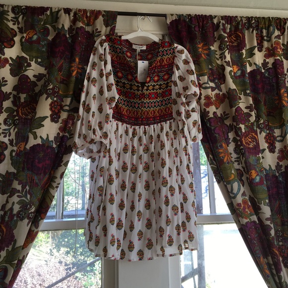 Fun print "indie" dress. - Picture 1 of 2