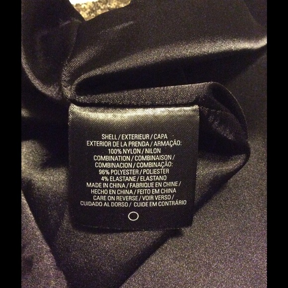 Gorgeous sequined top. - Picture 4 of 4