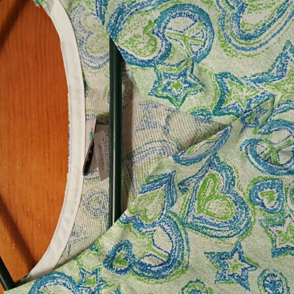 Scrub top - Picture 2 of 3