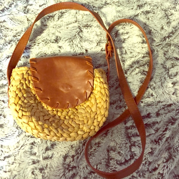 Woven purse