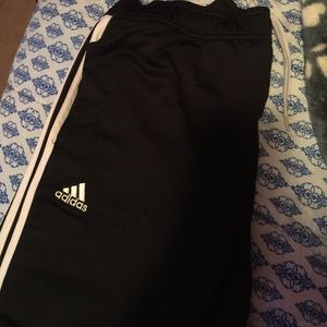 Adidas sweat with zipper