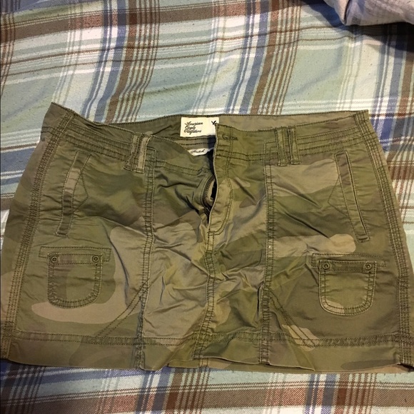 American eagle camo skirt