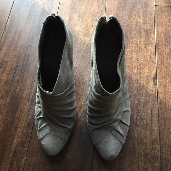 Banana Republic Booties