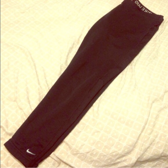 Nike Pro leggings.
