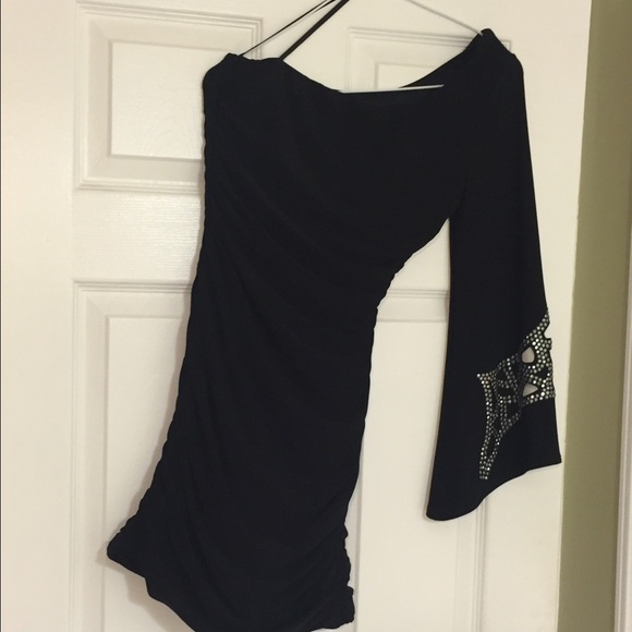 Taboo one sleeve dress sz S