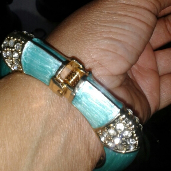 Turquoise lacquer bangle - Picture 4 of 4