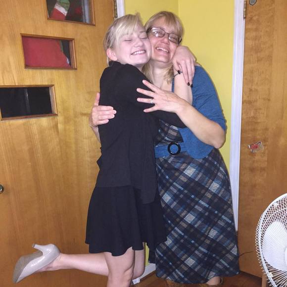 Meet your Posher, Nadine - Picture 1 of 1