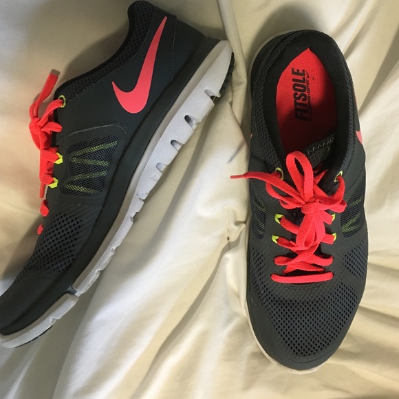 Nike Flex Run 2014 size 8.5