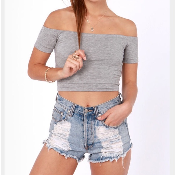 ❌sold❌ Grey off the shoulder crop top
