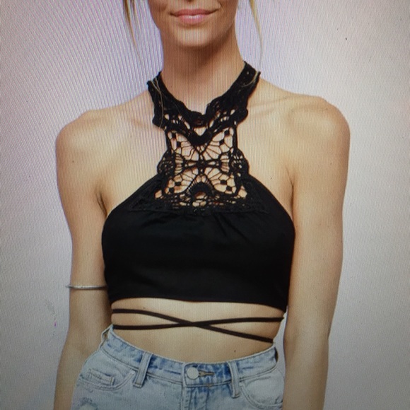 Black cropped top