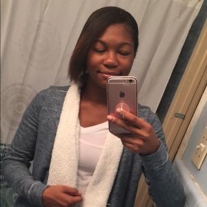 Meet your Posher, Ambriana