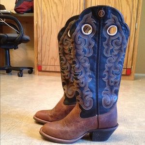 Tony Llama women's boots. Size 8.