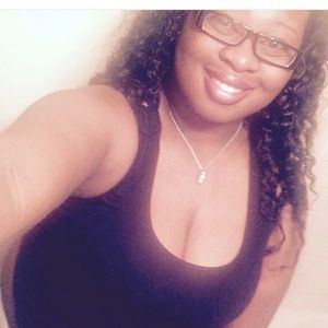 Meet your Posher, Tesha