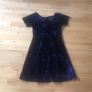 Forever 21 Velvet Dress! 💙