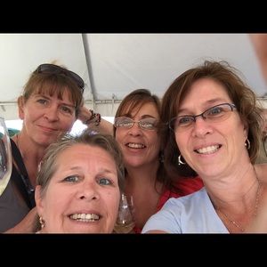 Meet your Posher, Denise