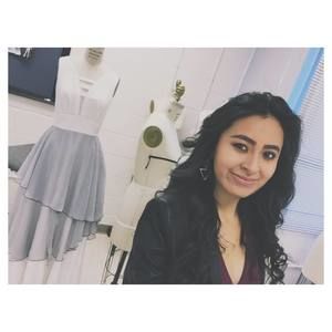 Meet your Posher, Veronica