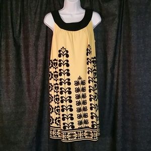 Maggie London Beautiful spring dress size 8