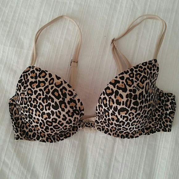 Victorias secret pink push-up plunge bra