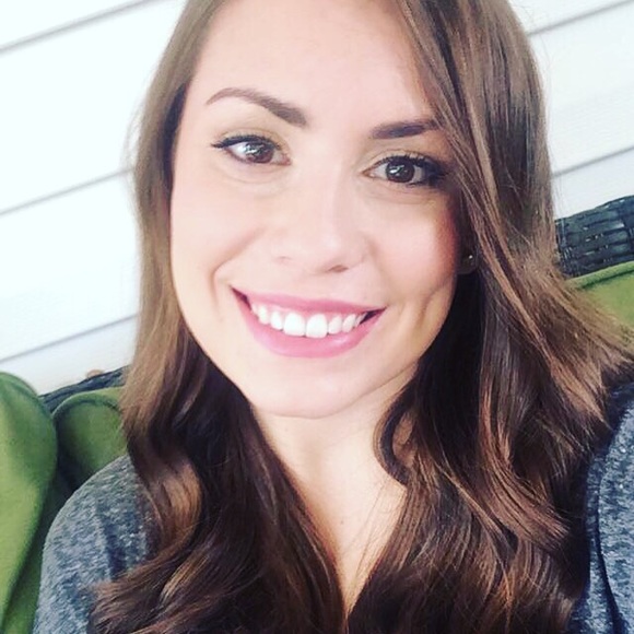 Meet your Posher, Mallory