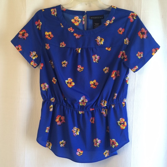 attention Tops - Floral Top