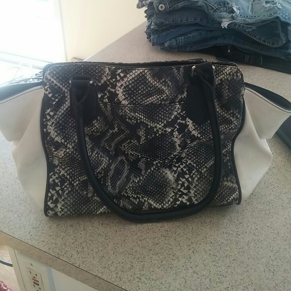 Handbag