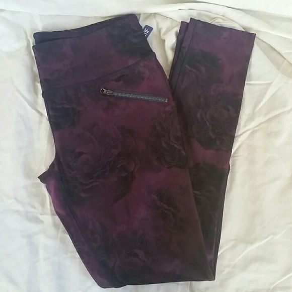 Zipper pocket Leggings!