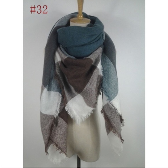 Blanket scarf #32