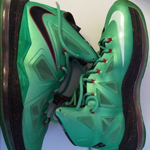 Lebron 10 "Cutting Jade" size 11.5