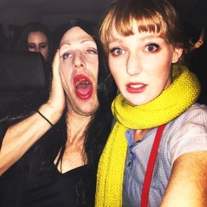 Meet your Posher, Loren