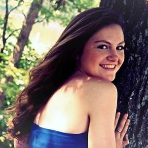 Meet your Posher, Alexandra