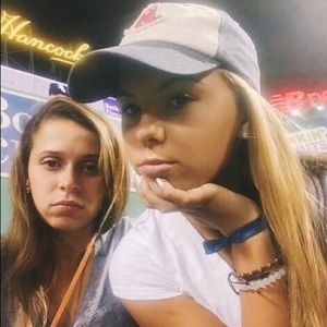 Meet your Posher, Karli